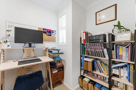 Photo of property in 35 Harding Drive, Papamoa Beach, Papamoa, 3118