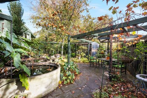 Photo of property in 12 Saint Hill Lane, Havelock North, 4130