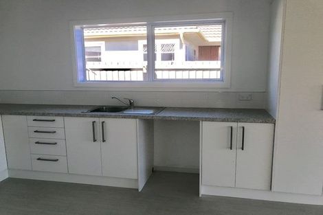 Photo of property in 203 Estuary Road, South New Brighton, Christchurch, 8062