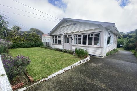 Photo of property in 4 Collier Avenue, Karori, Wellington, 6012