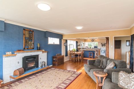 Photo of property in 40 Kaitawa Crescent, Paraparaumu, 5032