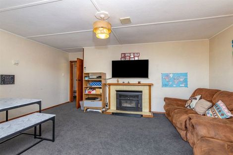 Photo of property in 6 Avro Crescent, Hornby, Christchurch, 8042
