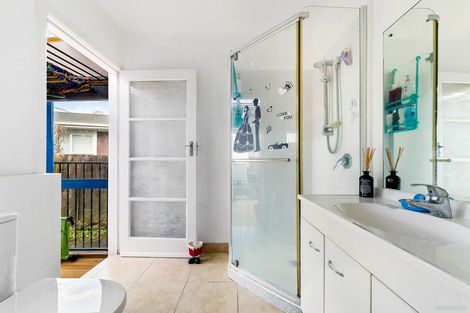 Photo of property in 201 Don Buck Road, Massey, Auckland, 0614