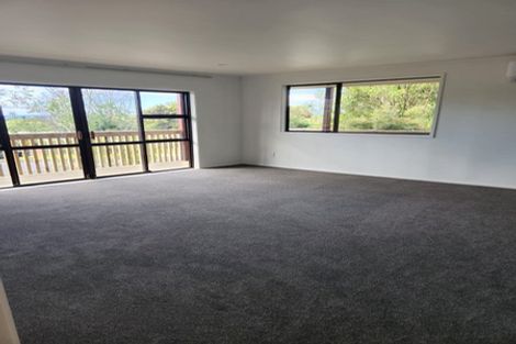 Photo of property in 84a/2 Avonleigh Road, Green Bay, Auckland, 0604