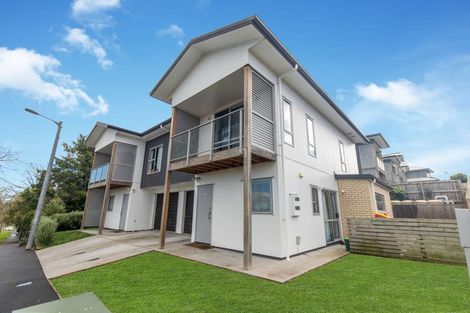 Photo of property in 120u2 Mahoe Street, Melville, Hamilton, 3206