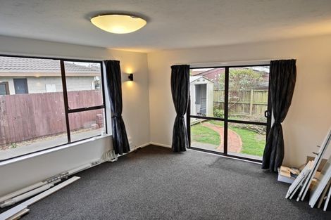 Photo of property in 32 Greenock Street, Redwood, Christchurch, 8051