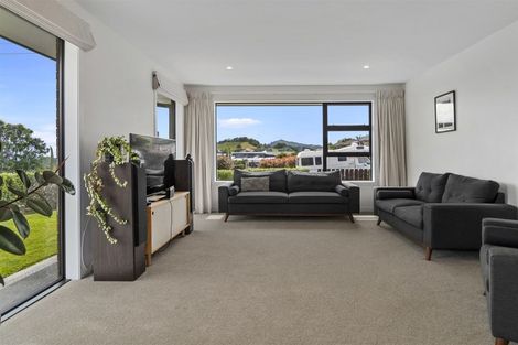 Photo of property in 110r Waikite Road, Welcome Bay, Tauranga, 3175