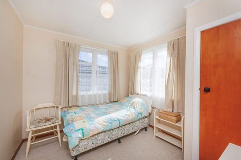 Photo of property in 2 Paisley Street, Awapuni, Palmerston North, 4412