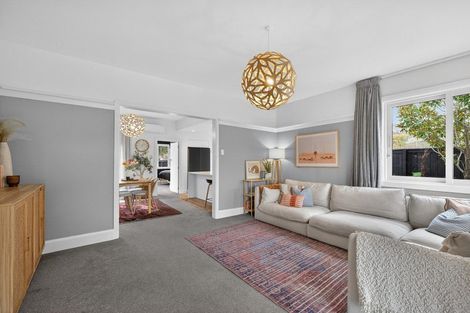 Photo of property in 2 Celia Street, Redcliffs, Christchurch, 8081