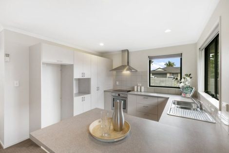 Photo of property in 1 The Palms, Rototuna, Hamilton, 3210