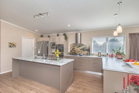 Photo of property in 23 Saint Laurent Way, Ohau, Levin, 5570