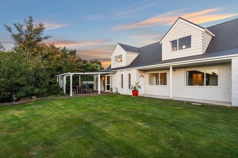 Photo of property in 14 Van Dieman Close, Templeton, Christchurch, 8042