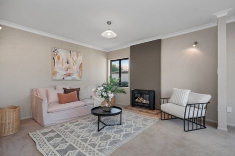 Photo of property in 2 Pemberton Crescent, Greerton, Tauranga, 3112