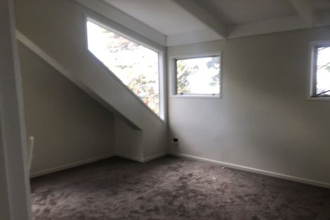 Photo of property in 30 Darcy Place, Massey, Auckland, 0614