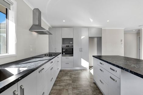 Photo of property in 10 Biron Place, Stratford, 4332