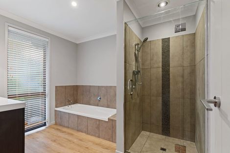 Photo of property in 53 Rexford Heights, Pyes Pa, Tauranga, 3112