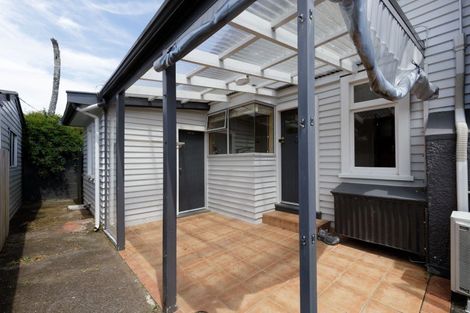 Photo of property in 407 Carrington Street, Upper Vogeltown, New Plymouth, 4310