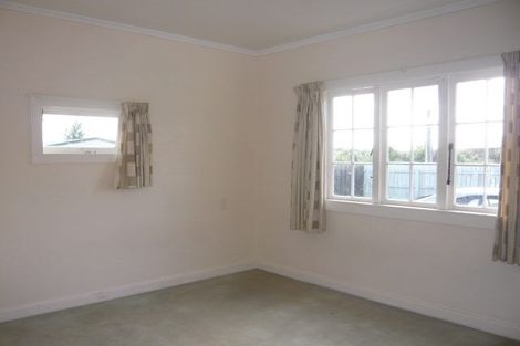 Photo of property in 117 Avalon Drive, Nawton, Hamilton, 3200