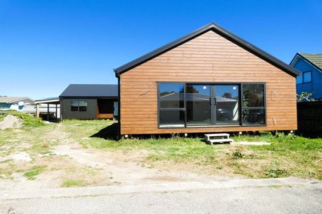 Photo of property in 99 Russell Street, Westport, 7825