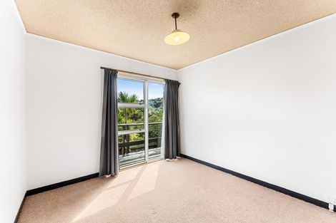 Photo of property in 150 Dowse Drive, Maungaraki, Lower Hutt, 5010