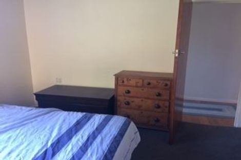 Photo of property in 131 Grafton Road, Roseneath, Wellington, 6011