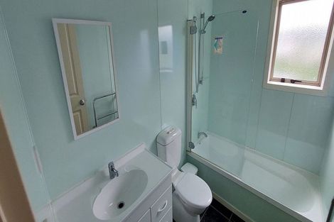 Photo of property in 72a Sheridan Terrace, Johnsonville, Wellington, 6037