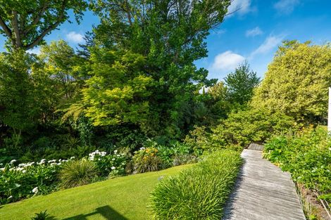 Photo of property in 166 Ilam Road, Ilam, Christchurch, 8041