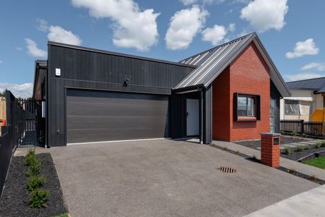 Photo of property in 37 Earp Crescent, Chartwell, 3210