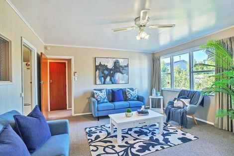 Photo of property in 2/65 Middle Road, Havelock North, 4130