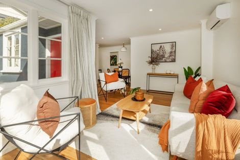 Photo of property in 124a Seaview Road, Paraparaumu Beach, Paraparaumu, 5032