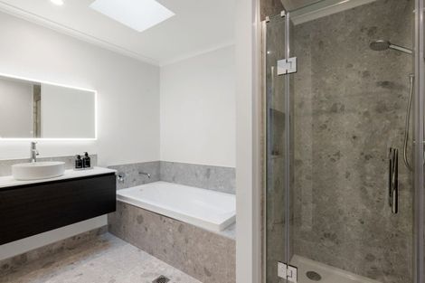 Photo of property in 62a Eatwell Avenue, Paraparaumu Beach, Paraparaumu, 5032