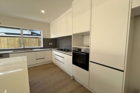 Photo of property in 82d Moore Street, Howick, Auckland, 2014