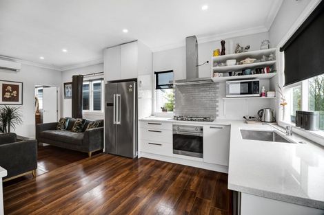 Photo of property in 43 Seyton Street, Stratford, 4332