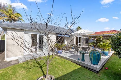 Photo of property in 3b Mcgowan Place, Orewa, 0931