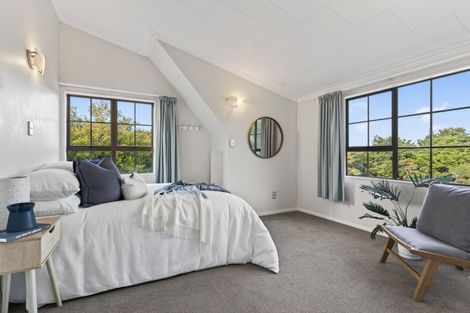 Photo of property in 2 Memorial Drive, Parahaki, Whangarei, 0112