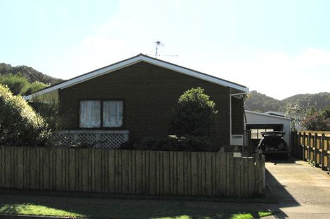 Photo of property in 16 Karamea Grove, Wainuiomata, Lower Hutt, 5014