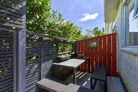 Photo of property in 2/68 Tasman Street, The Wood, Nelson, 7010
