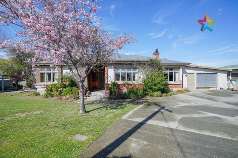Photo of property in 1 Home Street, Winton, 9720