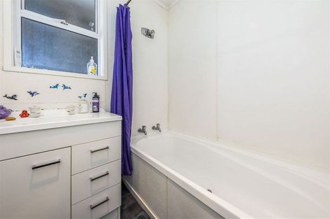 Photo of property in 125 Chichester Drive, Rosehill, Papakura, 2113