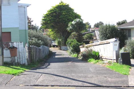 Photo of property in 46 Kaikoura Street, Henderson, Auckland, 0612