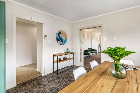 Photo of property in 27 Middlesex Street, Levin, 5510