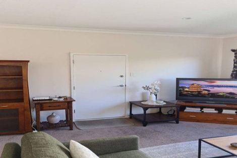 Photo of property in 71j Randwick Crescent, Moera, Lower Hutt, 5010