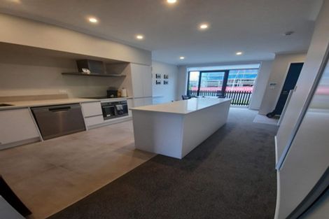 Photo of property in 46 Hobsonville Point Road, Hobsonville, Auckland, 0616