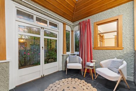 Photo of property in 91 Opawa Road, Opawa, Christchurch, 8023