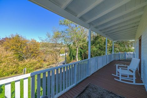 Photo of property in 2 Achilles Drive, Taihape, 4720