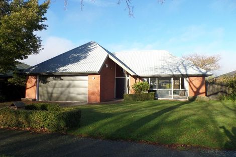 Photo of property in 194 Hawthornden Road, Avonhead, Christchurch, 8042