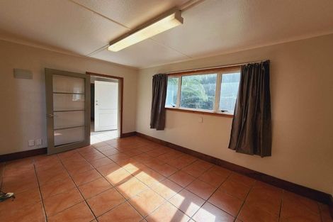 Photo of property in 100 Puriri Street, Gonville, Wanganui, 4501