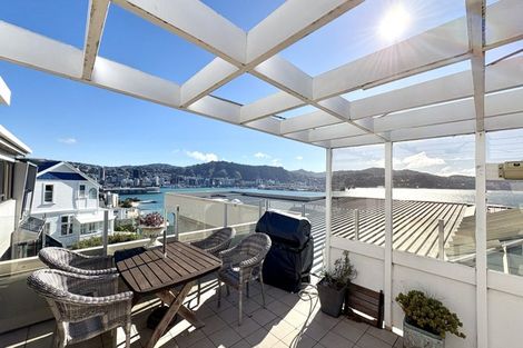 Photo of property in 9/9 Wilkinson Street, Oriental Bay, Wellington, 6011