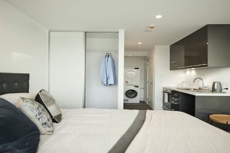 Photo of property in 1301/8 Lakewood Court, Manukau, Auckland, 2104