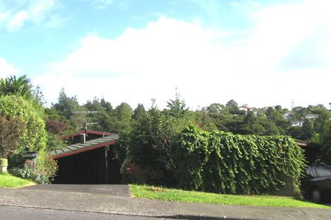 Photo of property in 1/10a Mcdowell Crescent, Hillcrest, Auckland, 0627